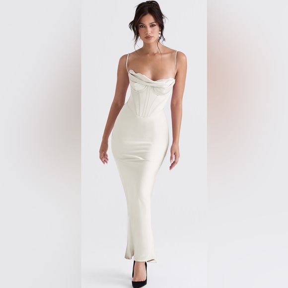 House of CB Charmaine Plus cup